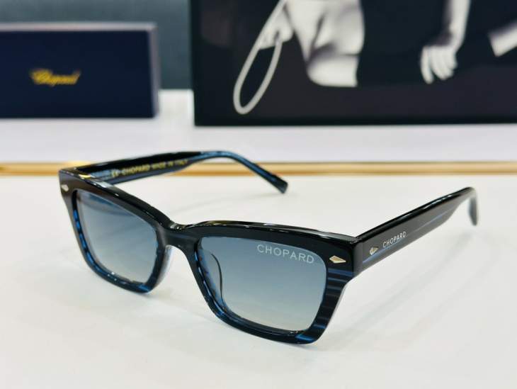 Picture of Chopard Sunglasses _SKUfw64327513fw